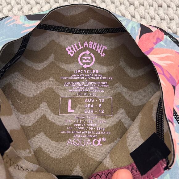 BILLABONG• PEEKY JACKET IN NIGHTS IN NIGHTS IN PARADISE - Picture 9 of 11